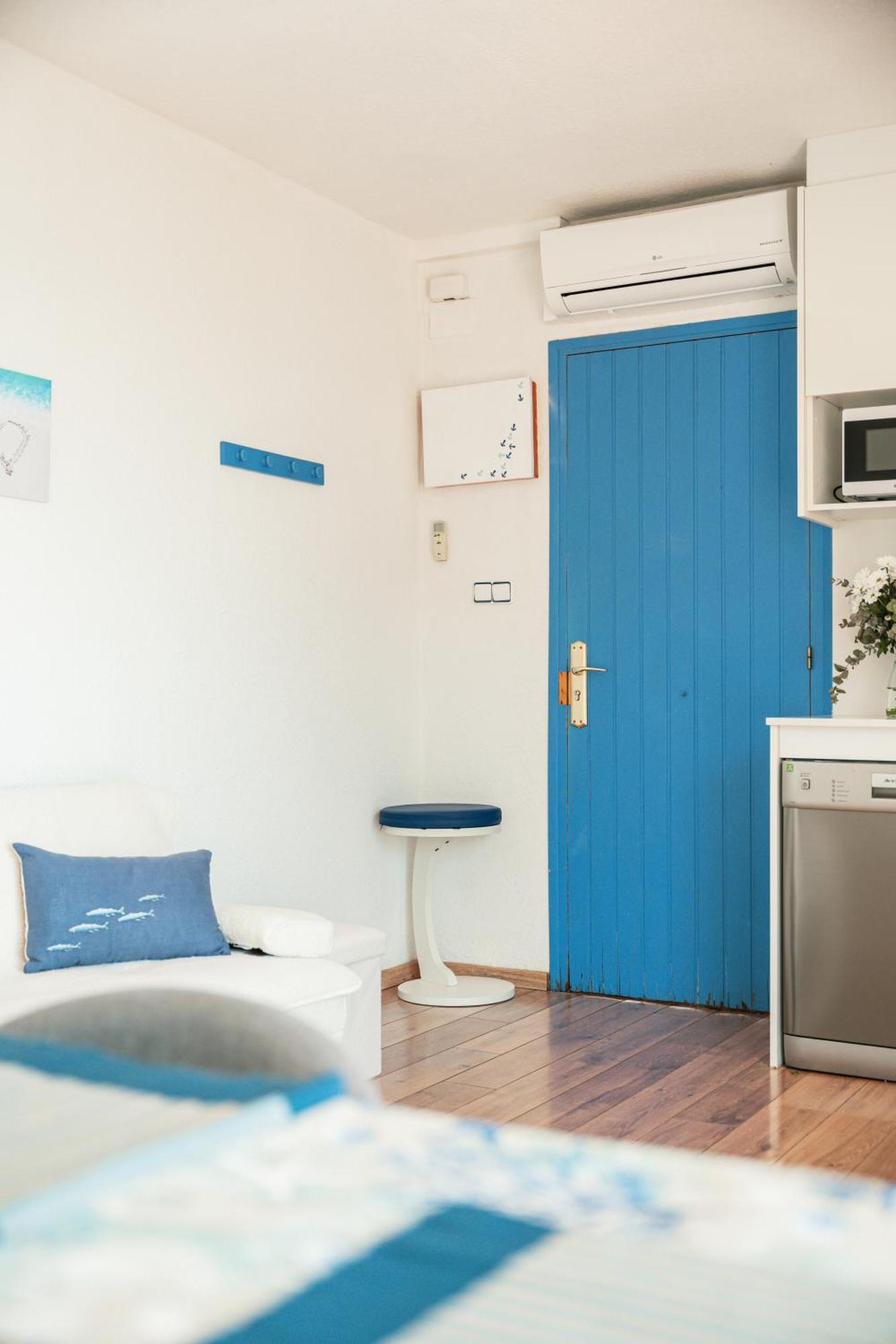 Santa Llucia Apartaments Roses Exterior photo