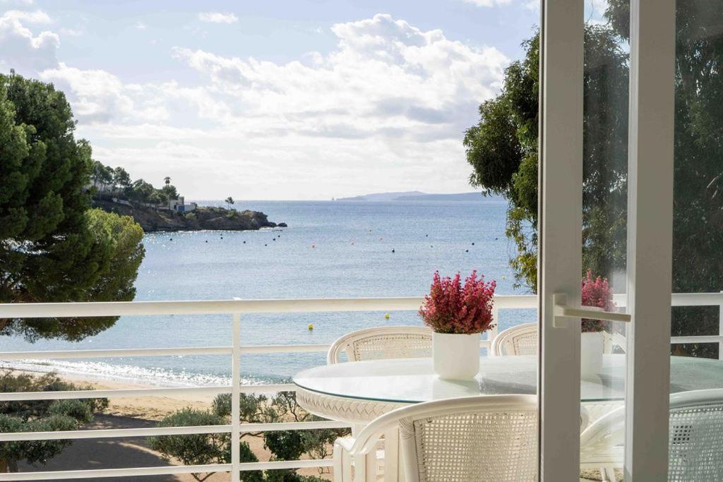Santa Llucia Apartaments Roses Exterior photo