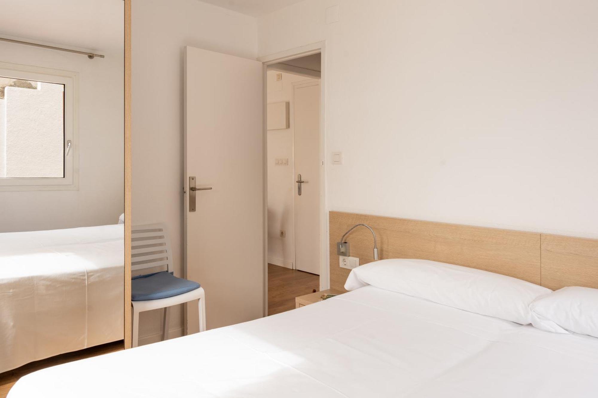 Santa Llucia Apartaments Roses Exterior photo