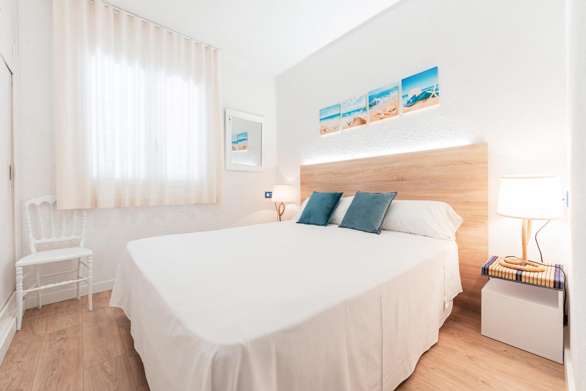 Santa Llucia Apartaments Roses Exterior photo
